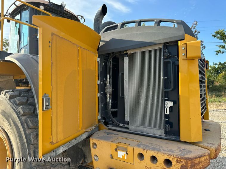 image for item EH7066 John Deere 844K-II wheel loader