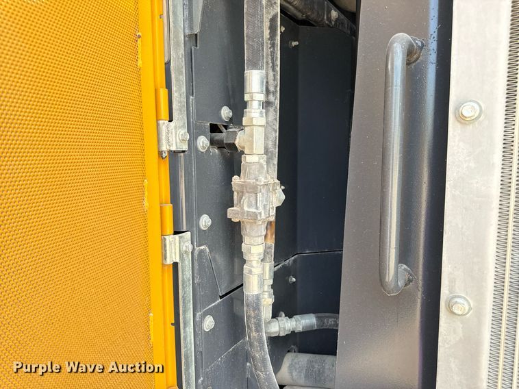 image for item EH7066 John Deere 844K-II wheel loader