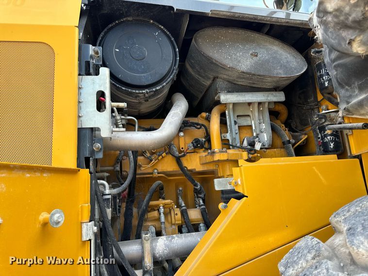 image for item EH7066 John Deere 844K-II wheel loader