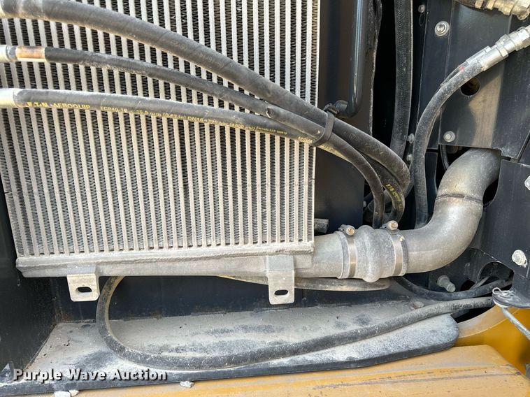 image for item EH7066 John Deere 844K-II wheel loader