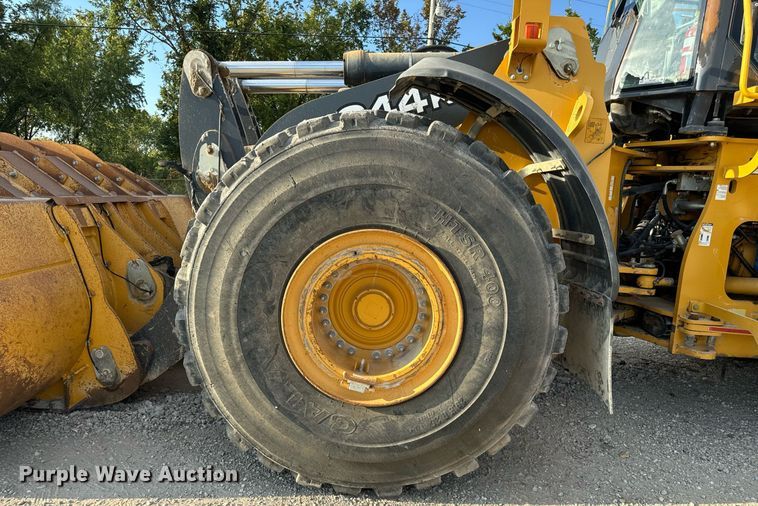 image for item EH7066 John Deere 844K-II wheel loader