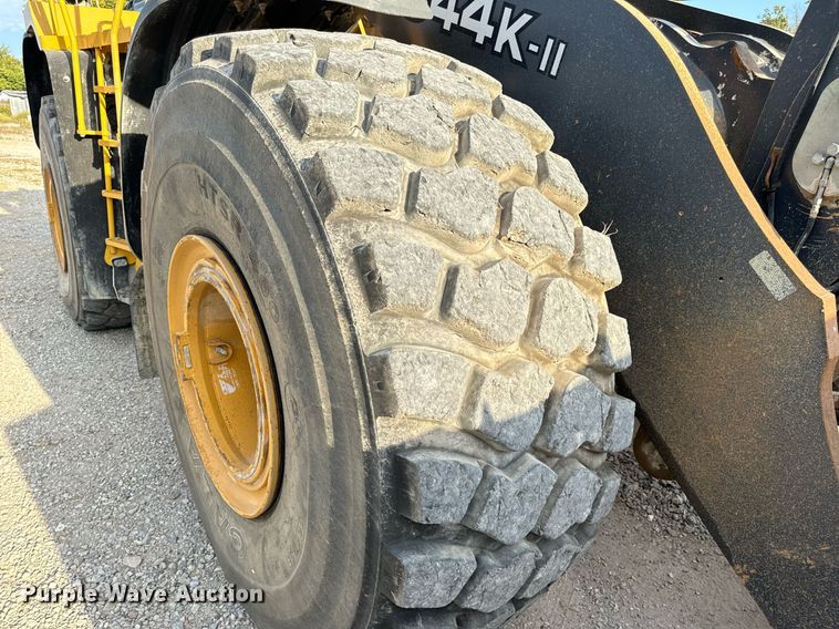 image for item EH7066 John Deere 844K-II wheel loader