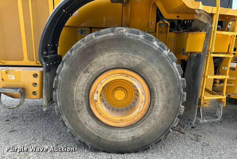 image for item EH7066 John Deere 844K-II wheel loader