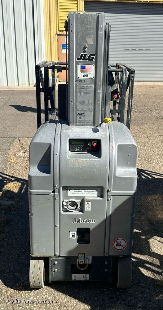 image for item EI4041 2017 JLG 20MVL vertical lift