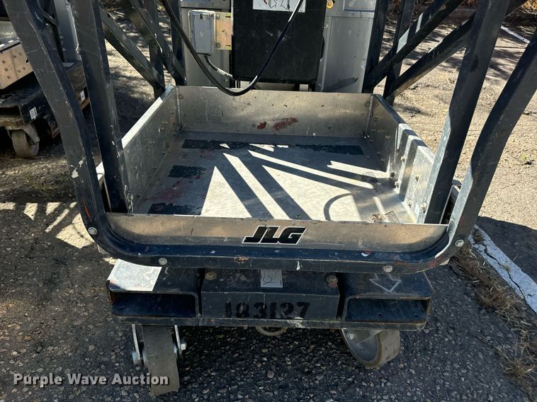 image for item EI4041 2017 JLG 20MVL vertical lift