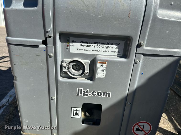 image for item EI4041 2017 JLG 20MVL vertical lift