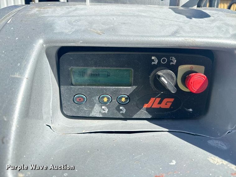 image for item EI4041 2017 JLG 20MVL vertical lift