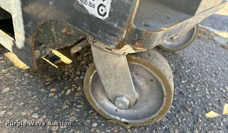 image for item EI4041 2017 JLG 20MVL vertical lift