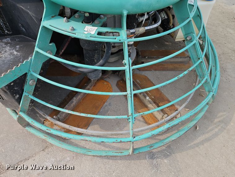 image for item EI8372 2019 Multi Quip HTX6H riding trowel