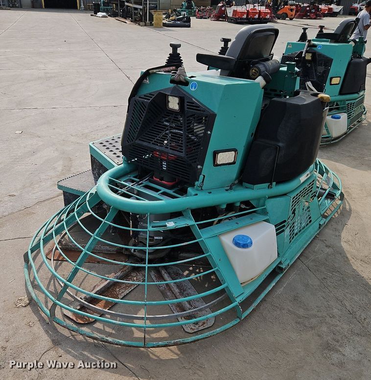 image for item EI8373 2020 Multi Quip STX6H riding trowel