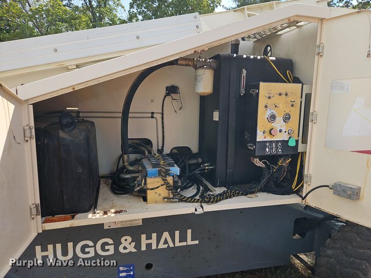 image for item EI8376 2002 Terex TB85 boom lift