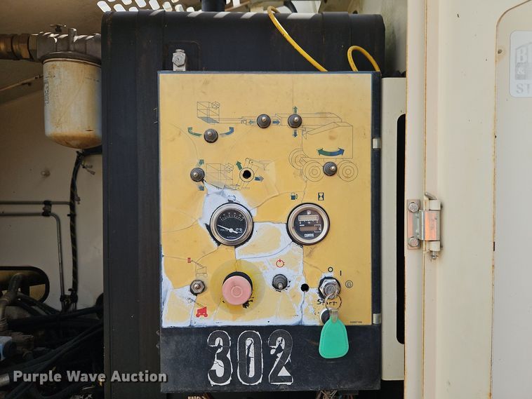 image for item EI8376 2002 Terex TB85 boom lift