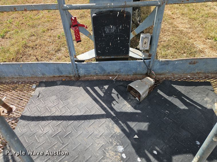 image for item EI8376 2002 Terex TB85 boom lift