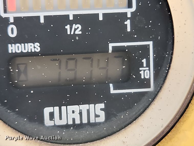 image for item EI8376 2002 Terex TB85 boom lift