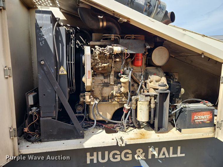 image for item EI8376 2002 Terex TB85 boom lift