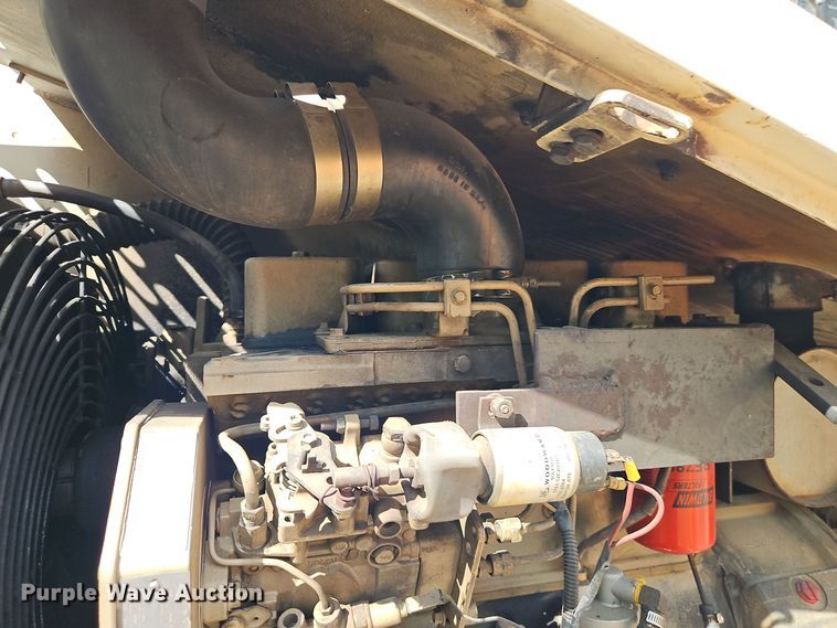 image for item EI8376 2002 Terex TB85 boom lift