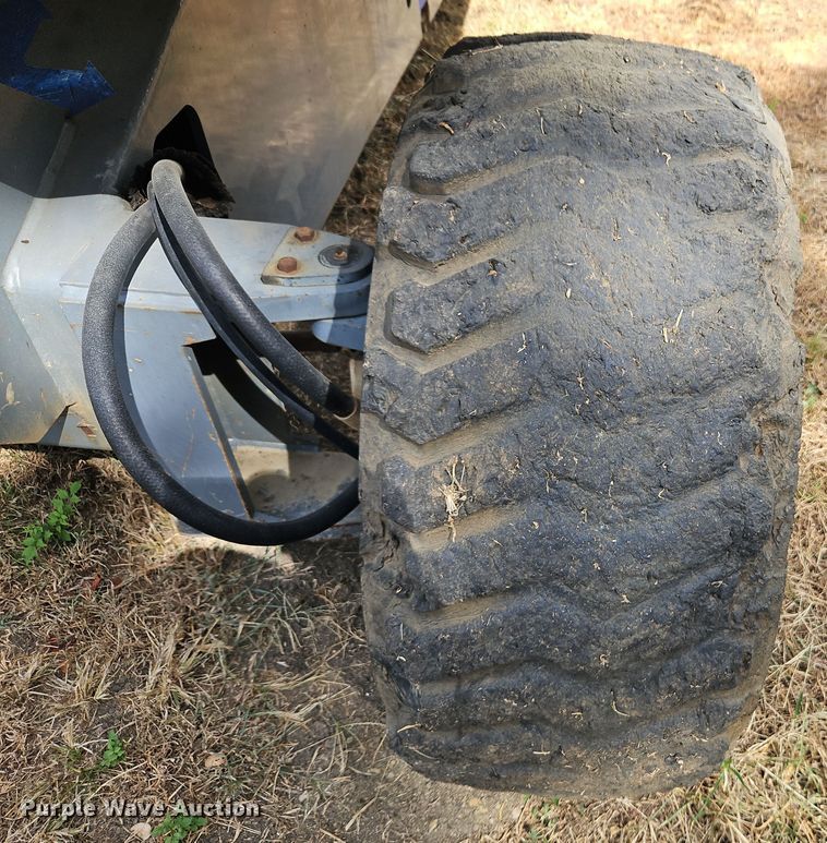 image for item EI8376 2002 Terex TB85 boom lift