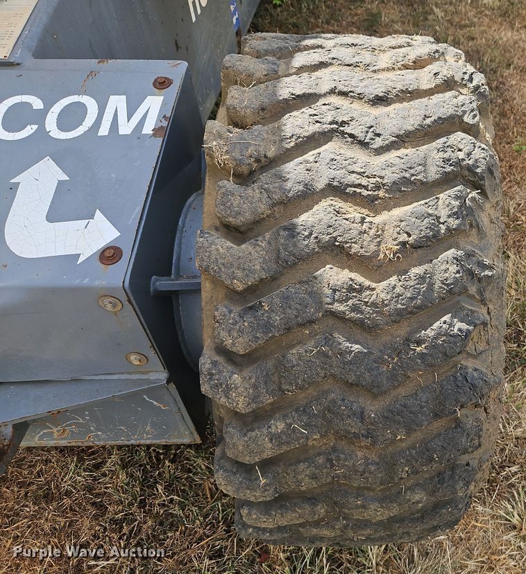 image for item EI8376 2002 Terex TB85 boom lift