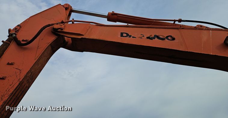 image for item EI8386 1997 Daewoo SL400LC-III excavator