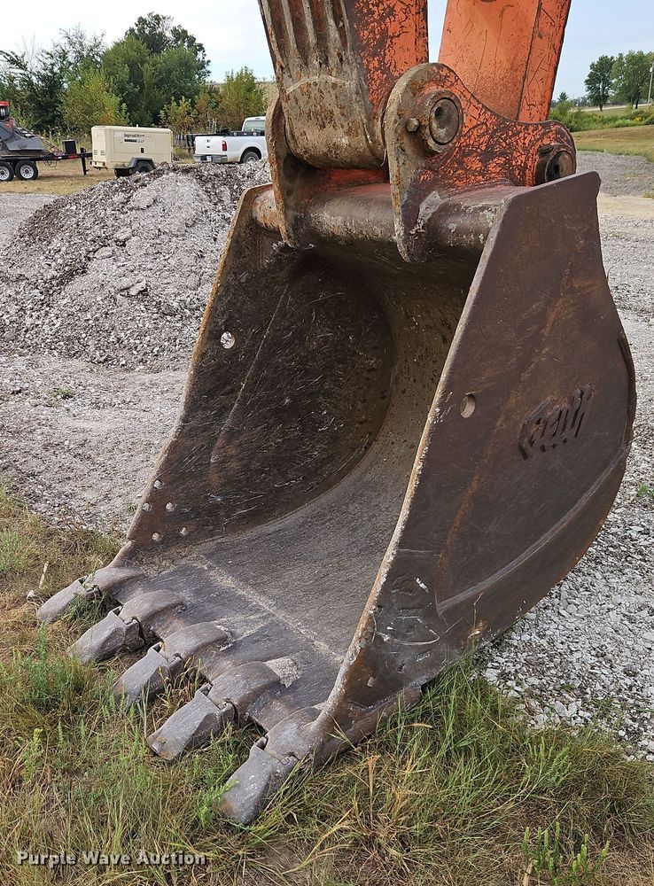 image for item EI8386 1997 Daewoo SL400LC-III excavator