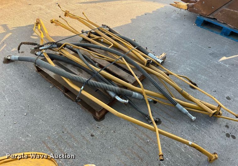 image for item EJ3020 Caterpillar  excavator bucket