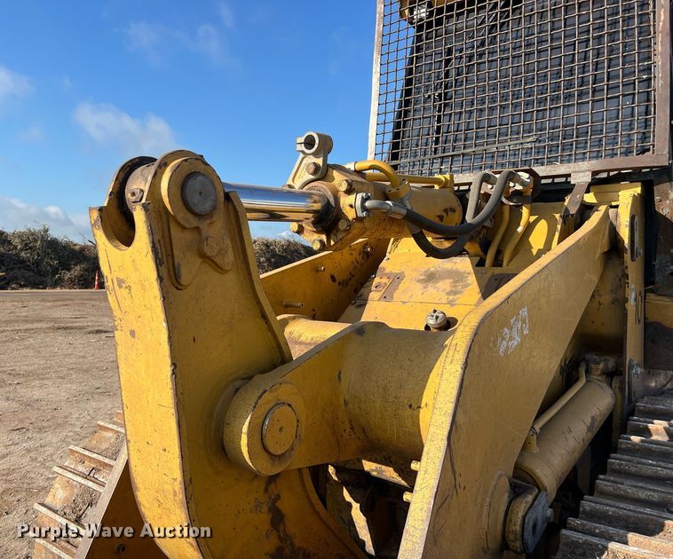 image for item EJ3024 2006 Caterpillar 963C track loader