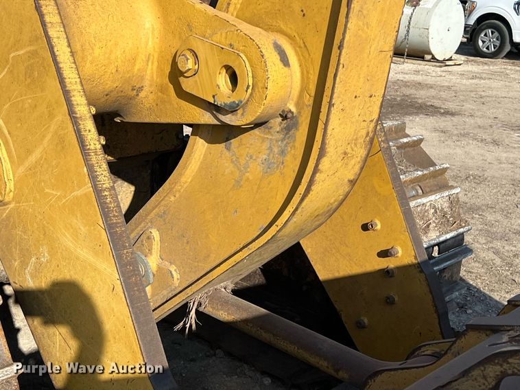 image for item EJ3024 2006 Caterpillar 963C track loader