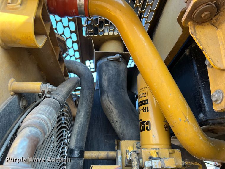 image for item EJ3024 2006 Caterpillar 963C track loader