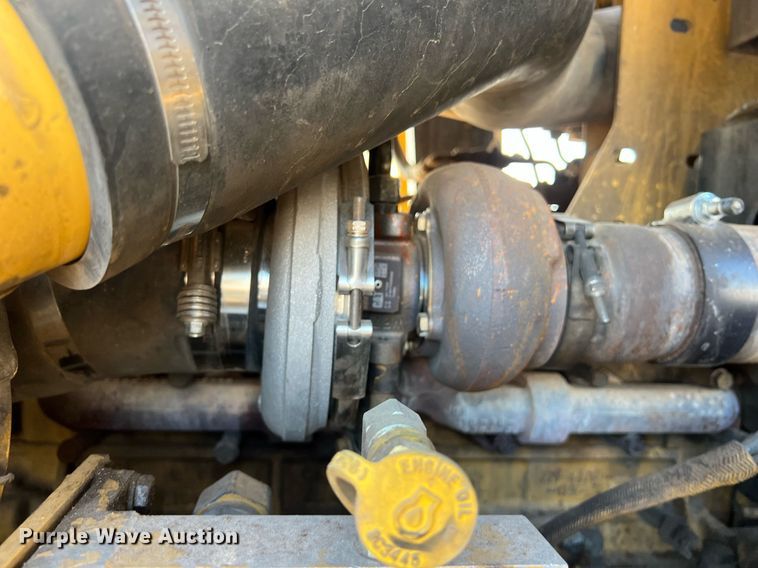 image for item EJ3024 2006 Caterpillar 963C track loader