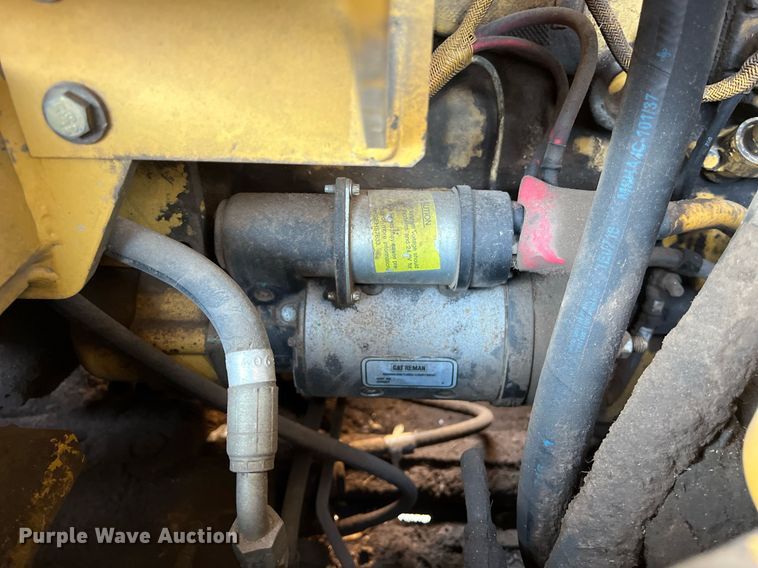 image for item EJ3024 2006 Caterpillar 963C track loader