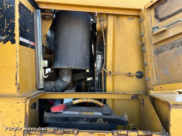 image for item EJ3024 2006 Caterpillar 963C track loader