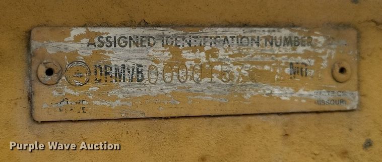 image for item EJ5508 1967 Fruehauf equipment trailer