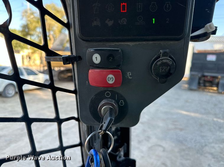 image for item EJ7229 2011 Caterpillar 246C skid steer loader