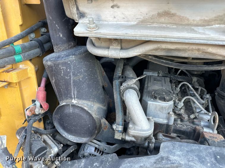 image for item EJ7229 2011 Caterpillar 246C skid steer loader