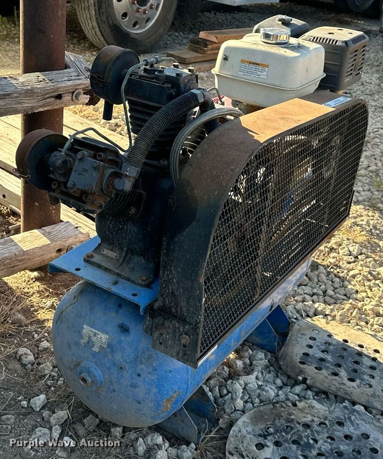 image for item EJ7230 Puma air compressor