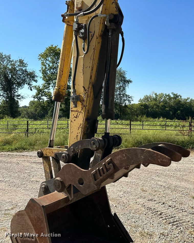 image for item EJ7235 2007 Komatsu PC158USLC excavator