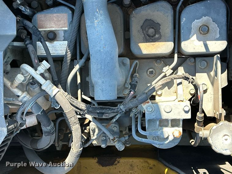 image for item EJ7235 2007 Komatsu PC158USLC excavator