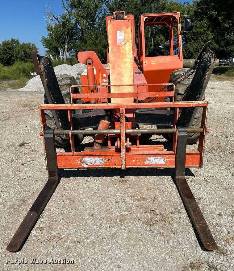 image for item EJ7236 1997 Skytrak 10054 telehandler