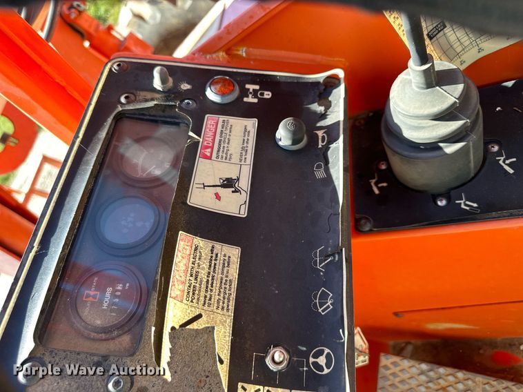 image for item EJ7236 1997 Skytrak 10054 telehandler