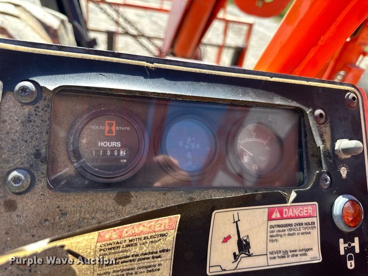 image for item EJ7236 1997 Skytrak 10054 telehandler