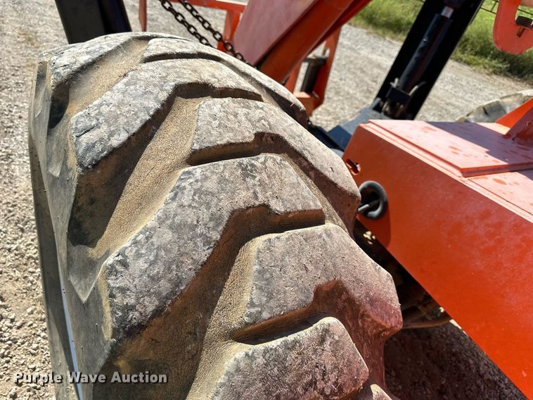 image for item EJ7236 1997 Skytrak 10054 telehandler