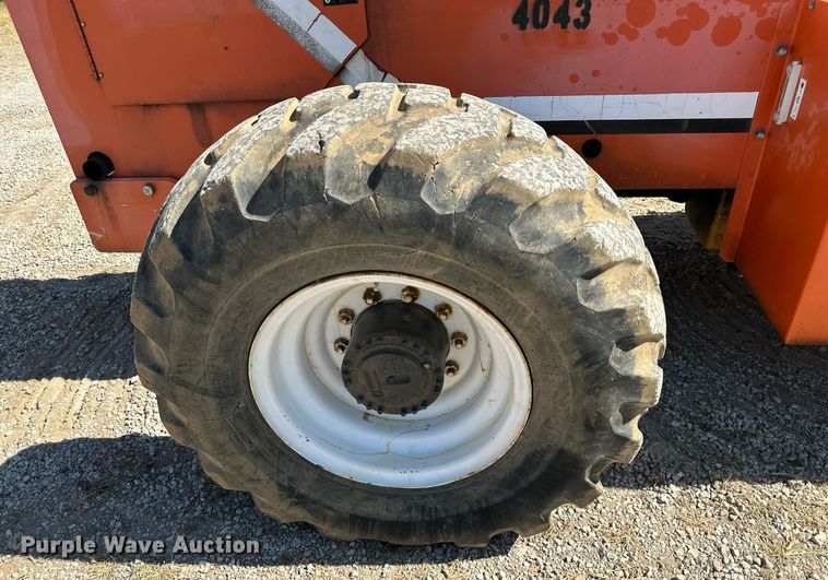 image for item EJ7236 1997 Skytrak 10054 telehandler