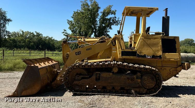 image for item EJ7237 1986 Caterpillar  963 track loader
