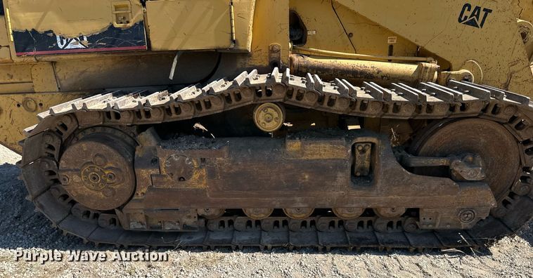 image for item EJ7237 1986 Caterpillar  963 track loader