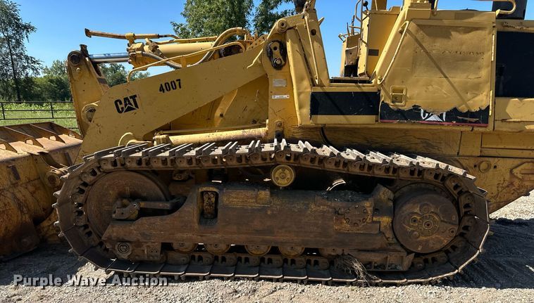image for item EJ7237 1986 Caterpillar  963 track loader