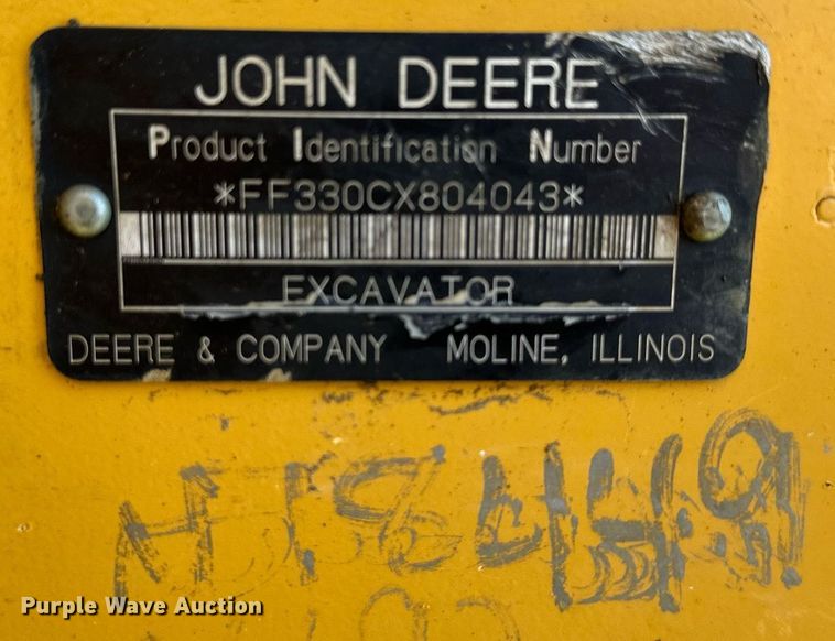 image for item EJ7239 2005 John Deere  330CLC excavator