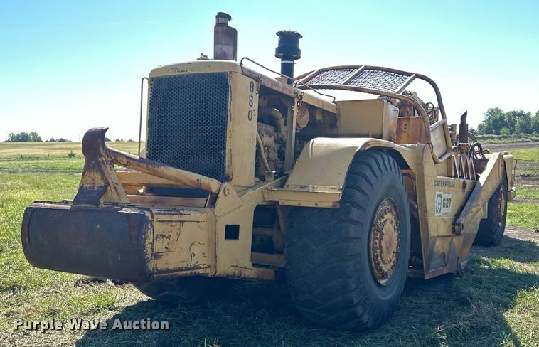 image for item EJ7240 1973 Caterpillar  627 conventional scraper 