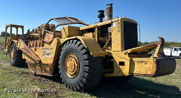 image for item EJ7240 1973 Caterpillar  627 conventional scraper 