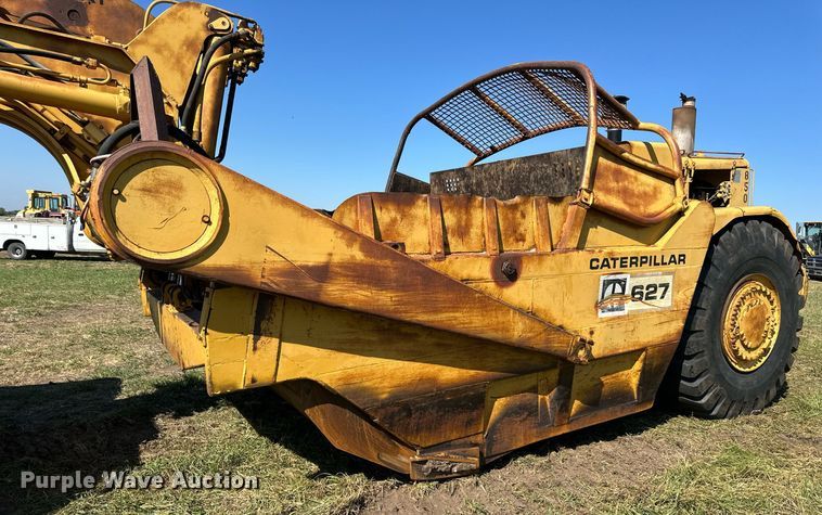 image for item EJ7240 1973 Caterpillar  627 conventional scraper 