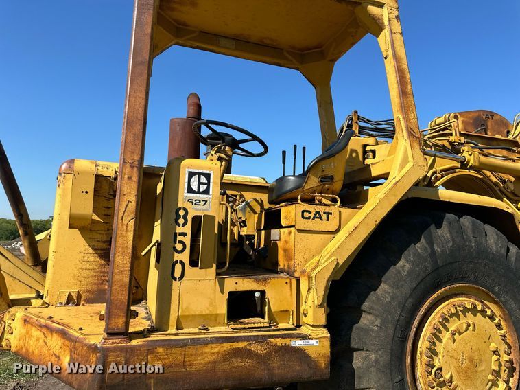 image for item EJ7240 1973 Caterpillar  627 conventional scraper 